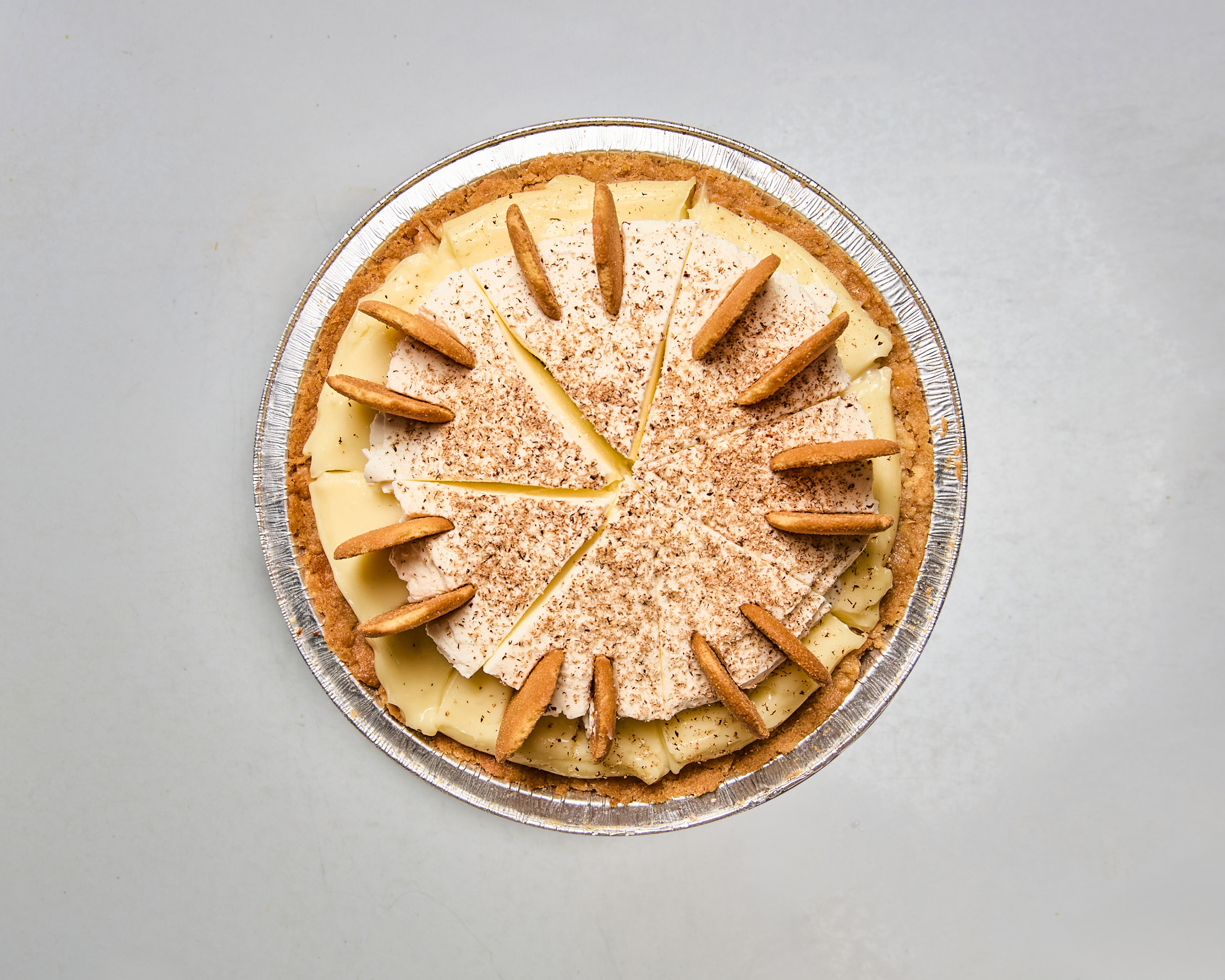 Whole banana cream pie