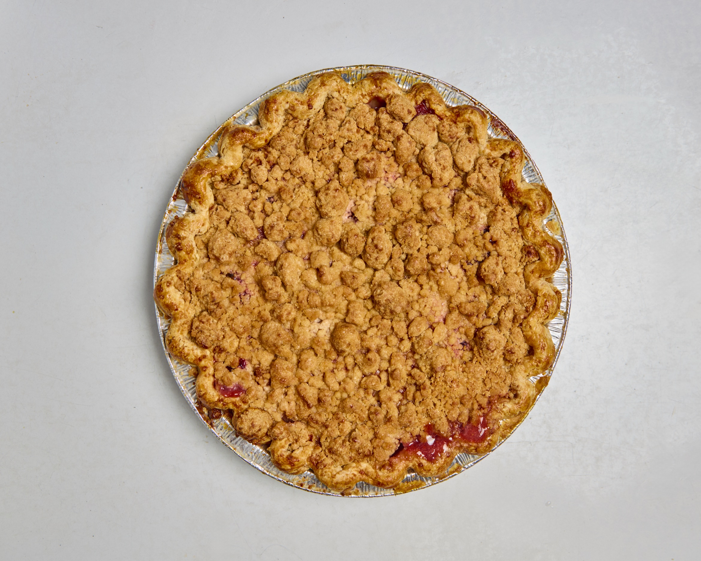 Whole sour cherry & pear pie